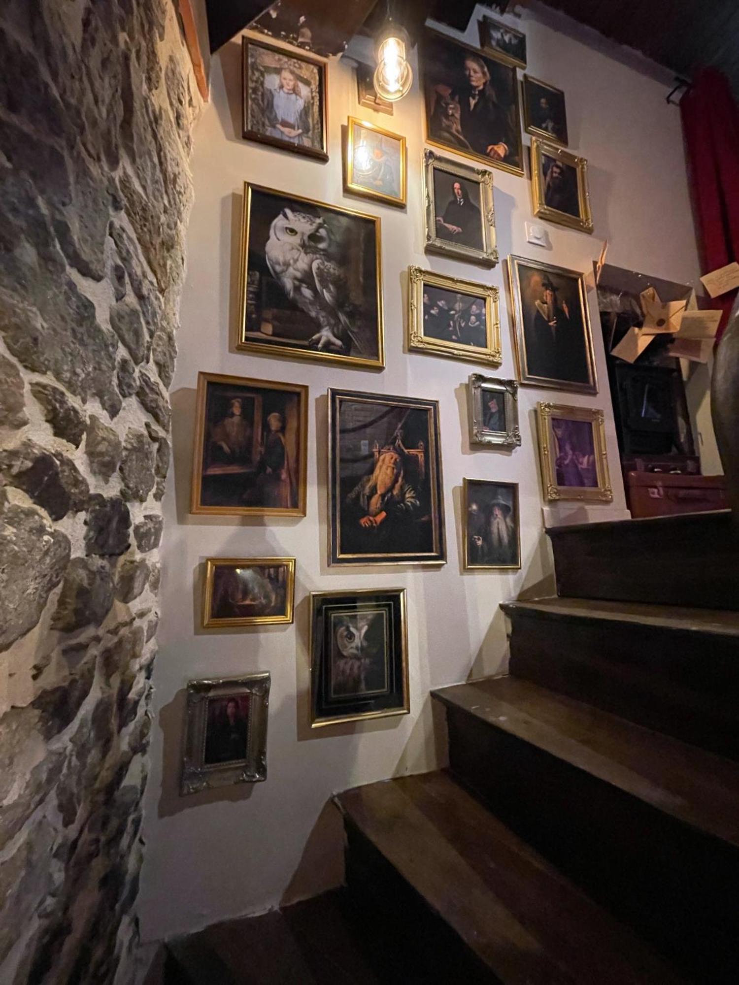 Impasse Des Mysteres - La Maison Des Sorciers Lehon/Dinan Eksteriør bilde